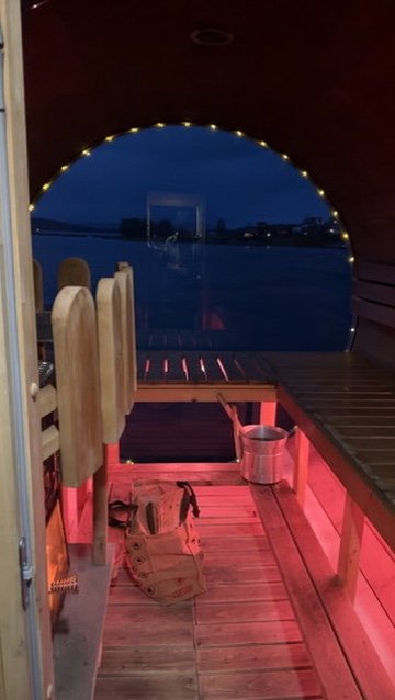 Kveldsstemning i badstova
